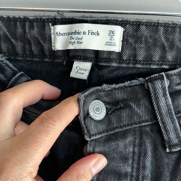 Abercrombie the dad high rise black size 2 great condition no flaws - Picture 9 of 12